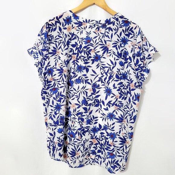 Liz Claiborne Womens Floral Flutter Sleeve Top Size 2XL V-Neck Office Mature - Picture 2 of 8